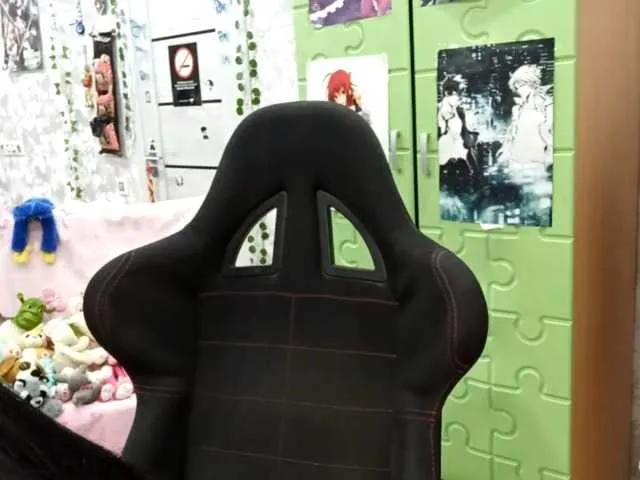 AdamBolander on BongaCams 