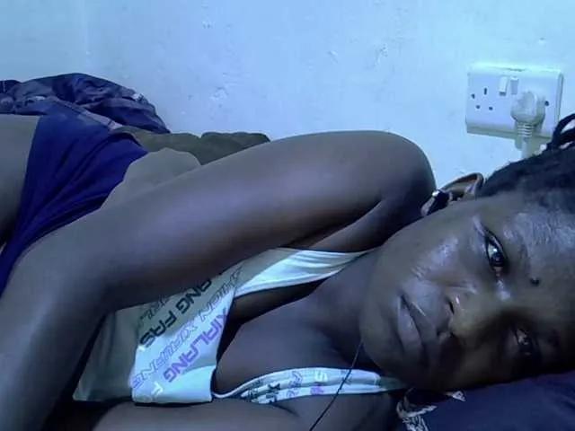 adara-lee on BongaCams