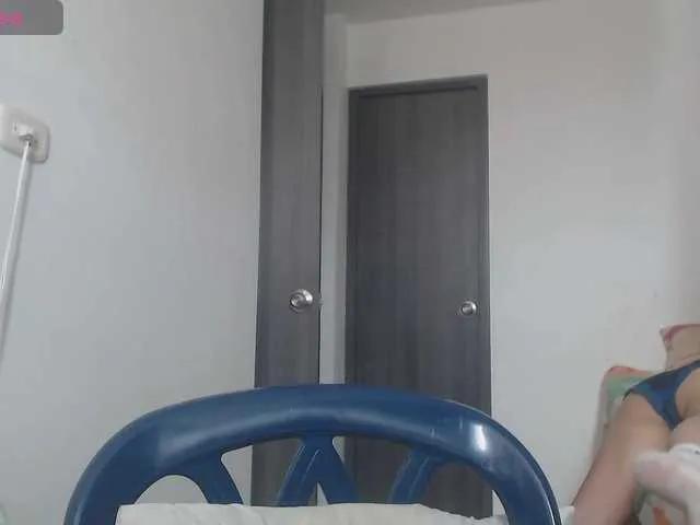 AlannaStephen on BongaCams 