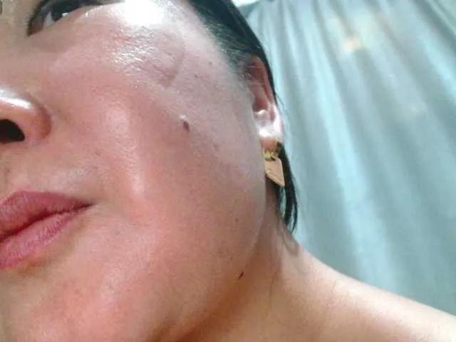 Bet-Lu on BongaCams