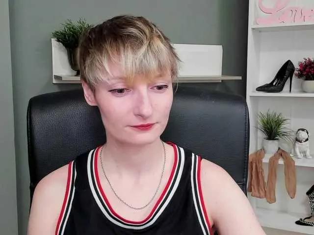 BlairPlay on BongaCams