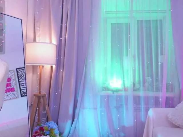 CrazyWine from BongaCams is Freechat