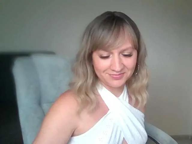 Florina-lu on BongaCams