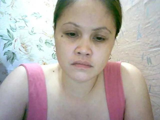 GorgeuosInay on BongaCams