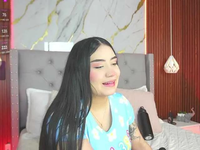haylie-1 on BongaCams