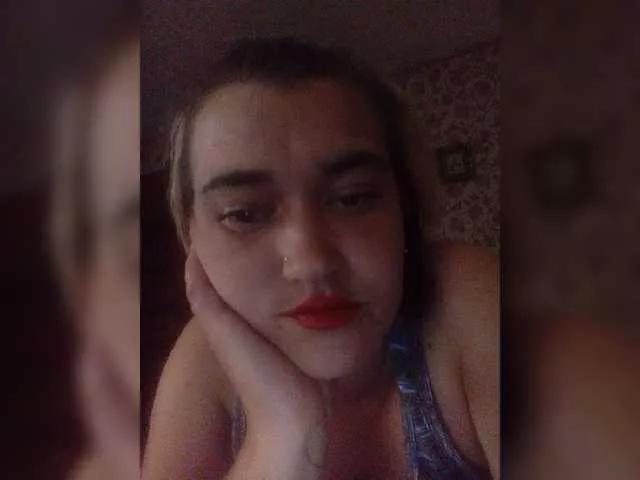 HollyLaBerry on BongaCams 