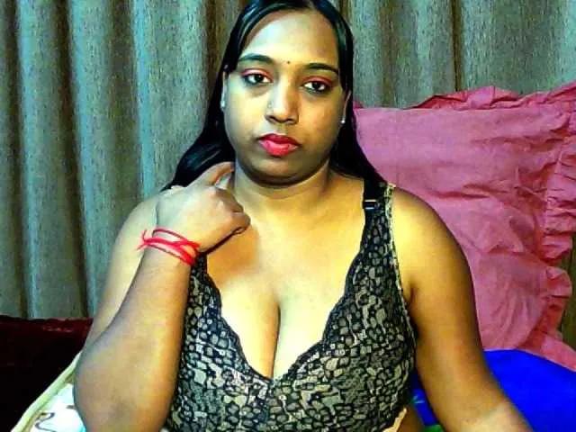 indiandiamon694u on BongaCams 