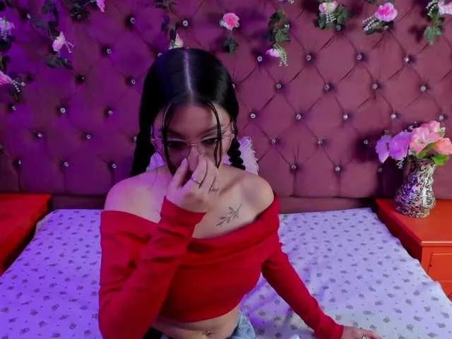 kattyqueenn on BongaCams