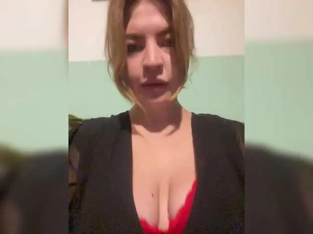 Lilian00666a on BongaCams