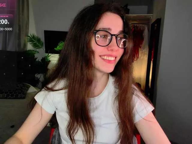 LisaSemily on BongaCams