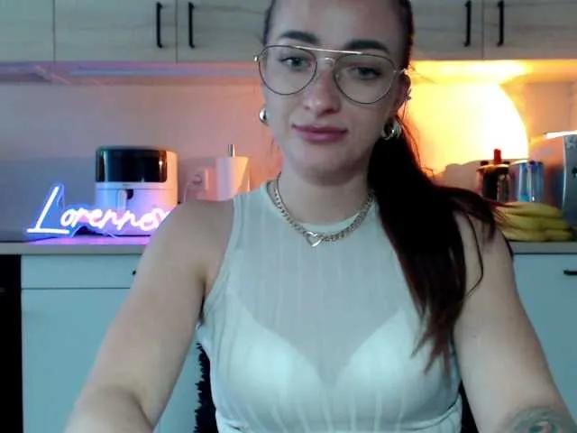LorennePlay on BongaCams