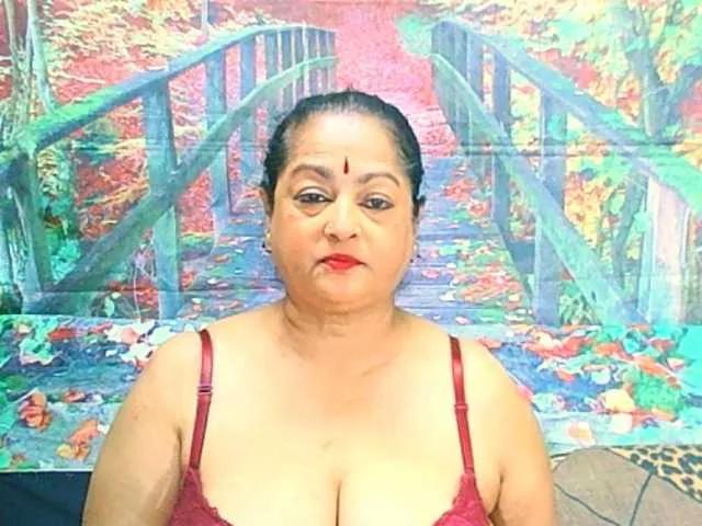 matureindian on BongaCams