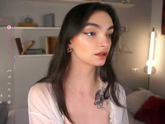 Morena-Dolcce — Freechat on BongaCams