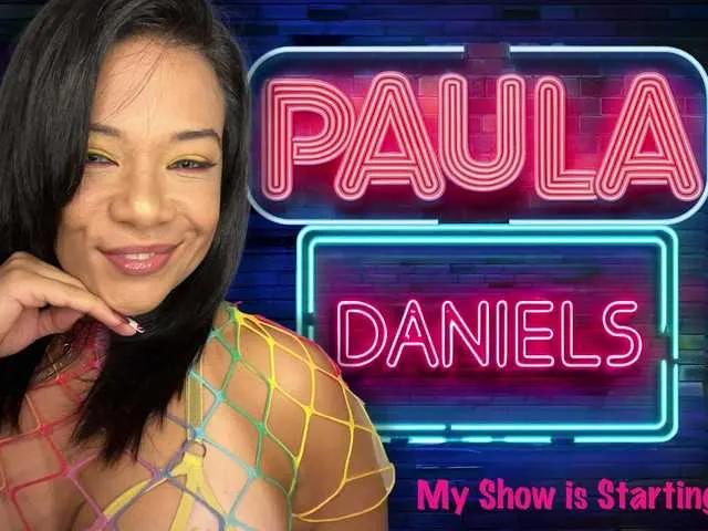 paula-daniela1 on BongaCams