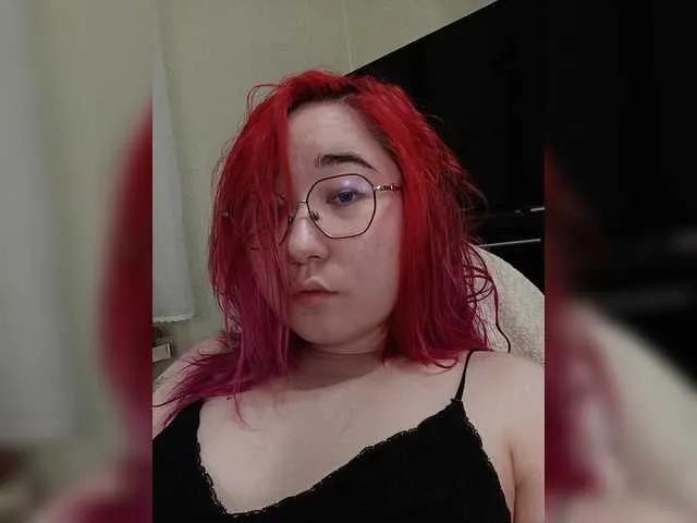Peach-girl on BongaCams