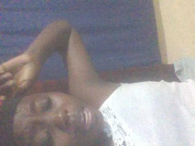 PrettyG on BongaCams