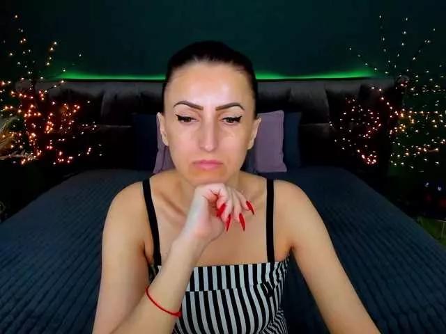 RebecaDiamond on BongaCams 