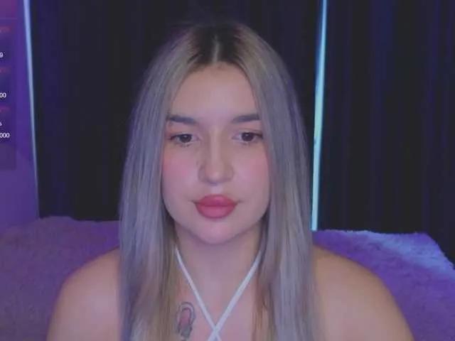 RoxyChilli on BongaCams