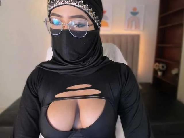 sasha-anaan on BongaCams 