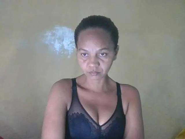 Selvidam on BongaCams