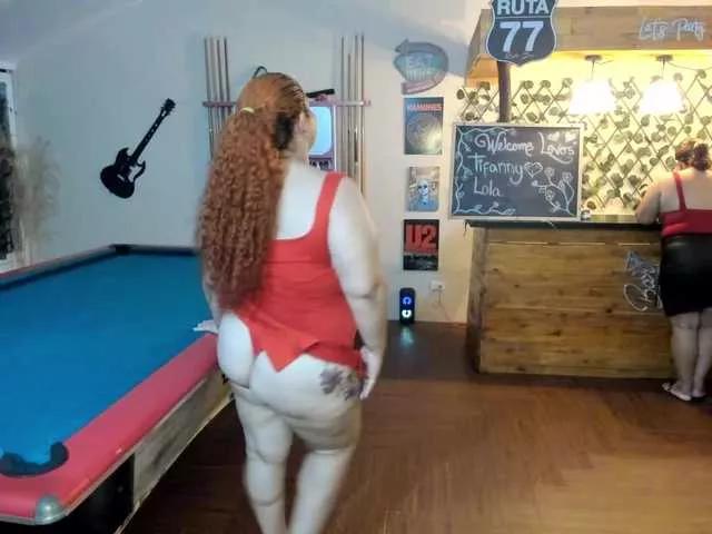 sexy-in-pub from BongaCams is Freechat