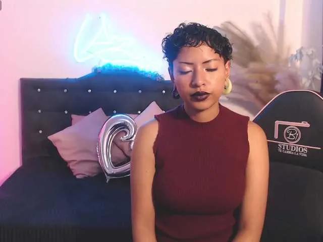 STEYSI-TAY on BongaCams