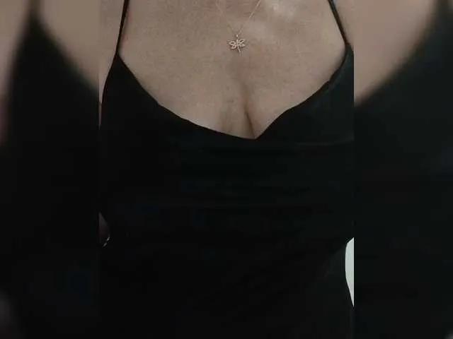 Tata42 on BongaCams 