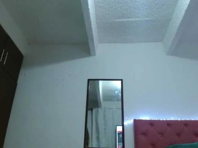 VenusWood on BongaCams