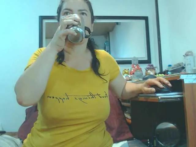 VKKTORIAAA on BongaCams