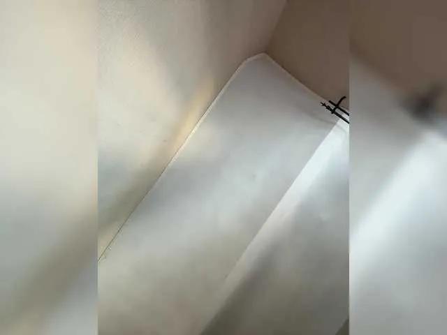 Wow-Eva on BongaCams