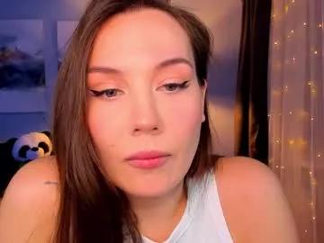 _pureflame_ —  #nonude #shy #brunette #natural #sensual