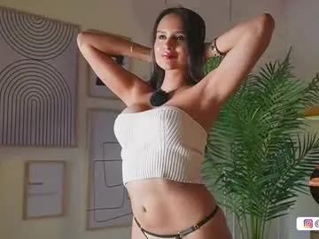 alana_haze — Ride torso [456 tokens left] Welcome guys  Lets have a lot of fun together #ebony #latina #squirt #lovense #anal