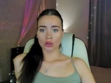 ameli_povilainn on Chaturbate