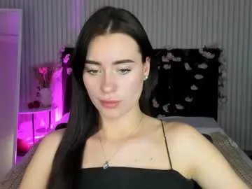 ameli_povilainn on Chaturbate