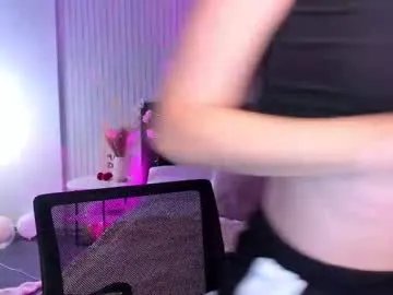 ameli_povilainn on Chaturbate