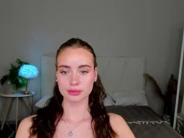 ameli_povilainn on Chaturbate