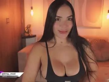 amelie_gonzalez — GOAL: Sensual Teasing Naked [333 tokens remaining] HEY! LOVE THE SPANKS  TOY ON!! #bigboobs #anal #squirt #bigass #latina
