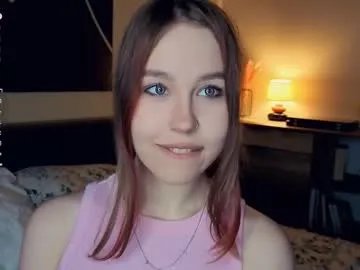 angel_to_burn on Chaturbate