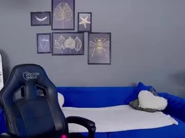 annehove on Chaturbate 