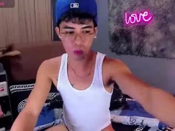 asiancum_peter on Chaturbate 