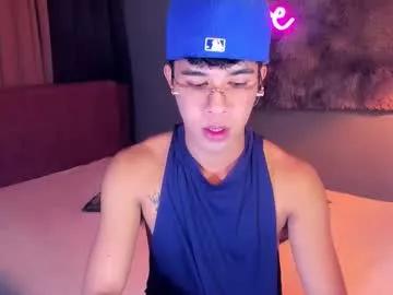 asiancum_peter on Chaturbate 