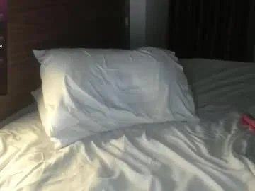 asiangirl853627 on Chaturbate 