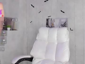 berta_kelly — GOAL: boobs massage close up [96 tokens remaining] Welcome to my room! #teen #footjob #smalltits #lovense #footfetish