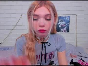 blondy_fina — Spread ass and show my asshole [532 tokens left] #new #teen #trans #anal #18