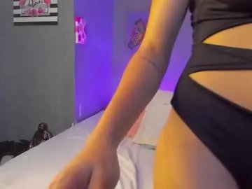 candymoon88 on Chaturbate