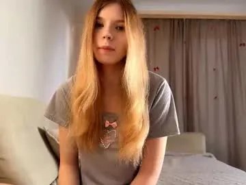 chloe_show on Chaturbate