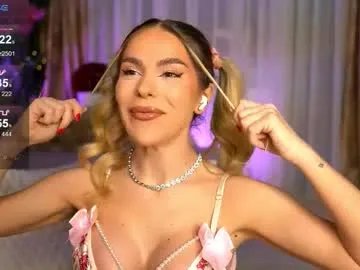 chloevelvetx on Chaturbate