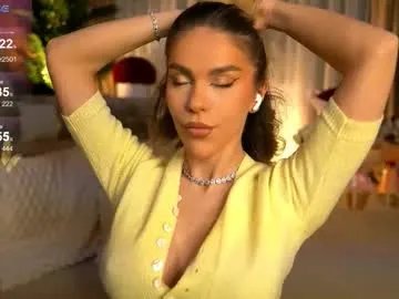 chloevelvetx on Chaturbate