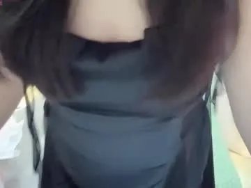clari_yumi on Chaturbate