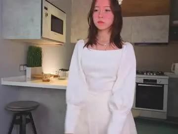 cumiila — my 1 day in cb Goal: Ask me to dance     #new#shy#cute#young#18 [0 tokens remaining]
